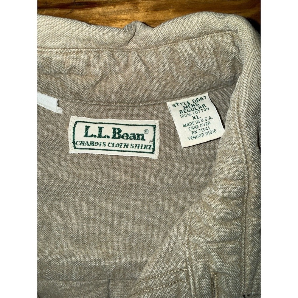 L.L. Bean Chamois Cloth Shirt Men's XL Beige Solid Button-Up Long Sleeve shacket - Picture 2 of 7